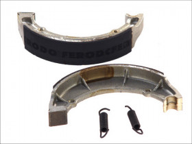 Колодки барабанные мото FERODO FSB765